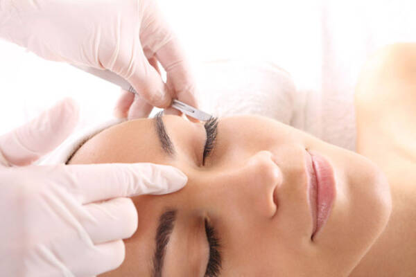 Dermaplaning Training