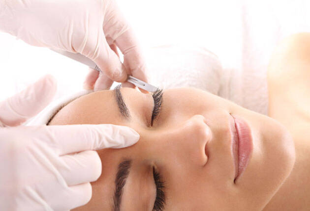 Dermaplaning Training